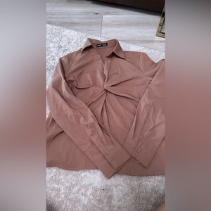 Brown collar shirt, super cute for business casual